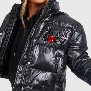 Veste matelassée décontractée d'hiver pour femmes grande taille OEM, couleur unie, épaisse, bomber classique, tissu Oxford, design respirant - Product Image 2