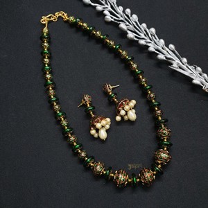 Collar de cuentas verde Meenakari con pendientes, juego de joyería fina chapada en oro para boda o regalo con diamante de perla de cobre - Product Image 3