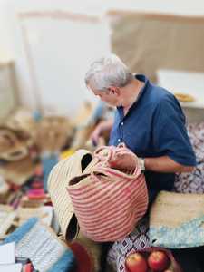 กระเป๋าช้อปปิ้งสำหรับผู้หญิงกระเป๋าผ้าใบแคนวาสแบบผ้าคอตตอนกระเป๋าใส่ของชายหาดพิมพ์โลโก้ได้ตามต้องการ - Product Image 5