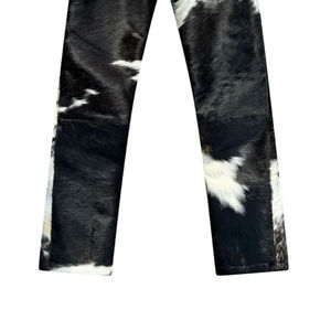 Pantalones de Piel de Vaca con Pelo, Tendencia Nueva, Pantalones de Cuero Genuino con Pelo de Vaca de Primera Calidad para Hombre, Estilo Atrevido y Moderno - Product Image 3