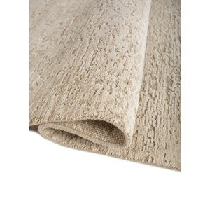 พรมขนสัตว์ผสมไหมถักมือสีเบจน้ำตาล Entropy รุ่น Esh-1524 (Cs-01) สำหรับตกแต่งบ้าน พรมห้องนั่งเล่นลายเรขาคณิต พรมรูปสี่เหลี่ยมผืนผ้าสำหรับห้องโถง - Product Image 2