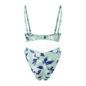 Traje de Baño Moderno para Mujer, Diseño de Dos Piezas, Tela Cómoda, Braguita de Cintura Alta, Colección para Viajes a la Playa y Vacaciones de Verano - Product Image 2