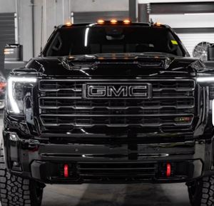 GMC Sierra 2500HD AT4 2024 USADA EN EXCELENTES CONDICIONES, Cabina Doble, Tracción en las Cuatro Ruedas, Asientos de Cuero, Interior Oscuro, Caja de Cambios Manual - Product Image 1