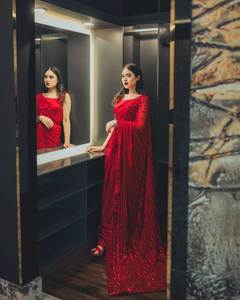 Shree Indian Exports Presente hermoso sari con estampado de Georgette puro y suave para mujer Último diseño de blusa de saris - Product Image 5