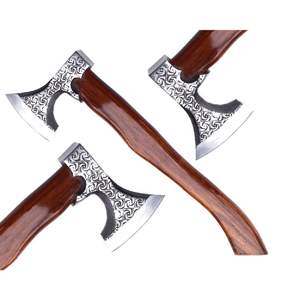 Hacha Tomahawk Hecha a Mano de Acero con Alto Contenido de Carbono, Hacha Multiusos para Campamento, Supervivencia al Aire Libre, Mango de Madera Natural, Funda de Cuero - Product Image 1