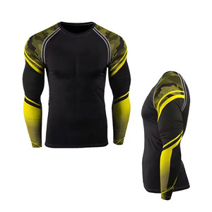 Rash Guard adapté à votre régime de fitness actif - Product Image 6