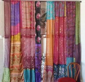 Cortina de Sari de Seda con Patchwork Hecho a Mano |   Cortina Personalizable Multicolor Reciclada de Estilo Bohemio Indio Vintage con Ojales y Transparencia Total - Product Image 3