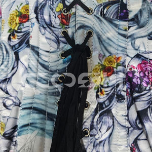 Corset sur mesure en satin avec imprimé artistique de fille |   Bustier Corset de Mode pour Femmes - Product Image 5