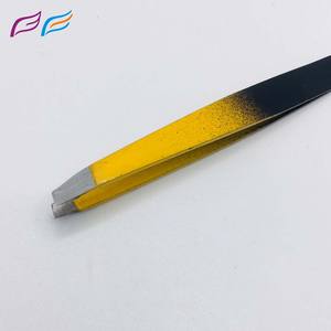 Pince à épiler noire en acier inoxydable avec logo personnalisé, pince à épiler biseautée, vente chaude, fabricant OEM ODM, fournisseur d'outils de beauté - Product Image 5