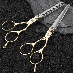 Tijeras de Peluquería Profesionales de Una Pieza para Diestros, Ligeras, de Mango Mediano, con Hojas de Acero Inoxidable 4Cr13 para Cortar el Cabello - Product Image 3