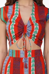 Breezy and Chic V-Neck 2 Piece Set Dress avec détails de tissage élégants Tissu léger et respirant pour un confort ultime - Product Image 2