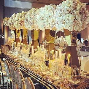 ขาตั้งดอกไม้โลหะทรงเรขาคณิตคุณภาพสูง ทนทาน หรูหรา สำหรับตกแต่งโต๊ะงานแต่งงาน - Product Image 3