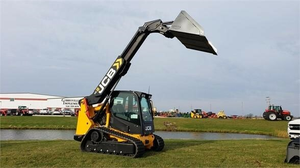 รถตักล้อยางขนาดเล็ก JCB 260T มือสอง พร้อมปั๊มและเครื่องยนต์ Caterpillar รับน้ำหนักได้ 45 ตัน ขายในราคาที่แข่งขันได้ - Product Image 6