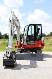Excavatrice compacte Takeuchi TB 260 d'occasion en excellent état, modèle 2019, équipement de construction à haute productivité - Product Image 3