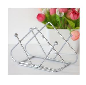 Porte-mouchoirs en fil métallique contemporain élégant pour la maison et le bureau avec une structure élégante faite à la main et un look élégant - Product Image 5