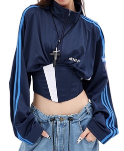 Chaqueta corta transpirable acolchada de punto con estampado de colores a la moda con cintura atada parches de rayas laterales mangas largas para mujer - Product Image 2