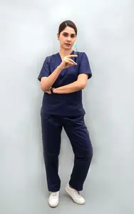 Uniforme de Chef Unisex OEM, Conjunto de Blusa y Pantalones con Tela de Polialgodón, Colores y Tallas Personalizadas para Trabajadores de Hoteles y Restaurantes - Product Image 3