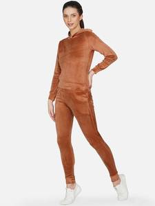 Offre Spéciale velours femmes Jogging ensemble haut court et pantalons longs taille haute vêtements de sport pour Yoga automne vêtements combinaisons chaudes - Product Image 2