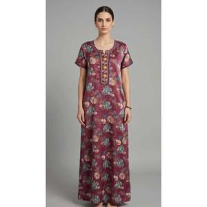 Chemise de nuit longue en satin confortable pour femme Alpine avec broderie, respirante, taille XS, poche latérale, imprimée, maxi nuisette - Product Image 3