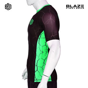 Hombres transpirable Jiu Jitsu Rashguard sublimación completa impresa MMA Gymwear manga corta Fitness entrenamiento diseño - Product Image 3