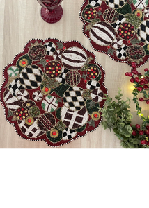 Alfombras y Tapetes Florales con Cuentas CHOCO, Hechos a Mano, Contemporáneos, Redondos, Más de 600 mm de Diámetro, Decoración para el Hogar de Vidrio, Chandni Export House - Product Image 5