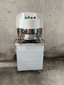 Nuevo Producto 2025, Panadería Eléctrica 720x600x1300, Nueva Condición, Vietnam, Divisora de Masa de 1.5Kw con 1 Año de Garantía - Product Image 4