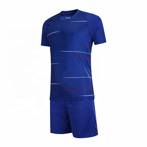 Ropa de fútbol de Francia de diseño personalizado de alta calidad para adultos, Conjunto de camiseta deportiva transpirable con personalización por sublimación - Product Image 4