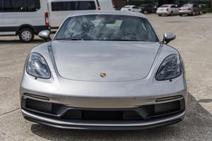 2024 718 Cayman GTS 4.0  Boîte manuelle 6 vitesses, moteur 6 cylindres à carter plat de 394 ch, non modifié - Product Image 2