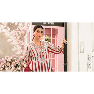 Maria.B Ensemble 3 pièces décontracté printemps/été : chemise brodée imprimée en tissu lawn, dupatta imprimée en mousseline et pantalon imprimé - BIC-2526 - Product Image 4