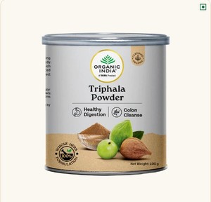 Suplemento herbario en polvo Triphala, combinación de tres frutas: Amalaki, Bibhitaki y Haritaki, fortalece el sistema digestivo. - Product Image 1