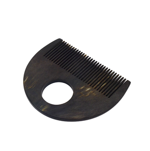 Peigne à cheveux en corne de buffle Peignes en corne véritable Peigne en corne de couleur blanche de boeuf fait à la main pour une forme ronde au meilleur prix - Product Image 5