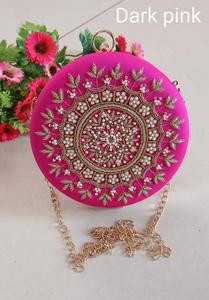 กระเป๋าคลัทช์สำหรับเจ้าสาวตอนเย็นทำด้วยมือหลากสีพิมพ์ลายดอกไม้ผ้าซาตินสำหรับผู้หญิงกระเป๋าเงินสายโซ่โลหะประดับลูกปัด - Product Image 3