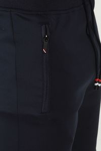 Logo personnalisé Ensemble de shorts de survêtement d'été au design tendance personnalisé Ensemble chemise à manches et short à col rond pour hommes - Product Image 3