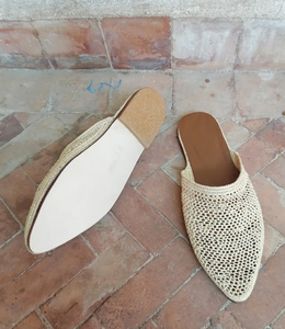 Chaussures en cuir et raphia naturel, pantoufles raphia pour femmes, pantoufles raphia faites main, sandales d'été, mules raphia - Product Image 2