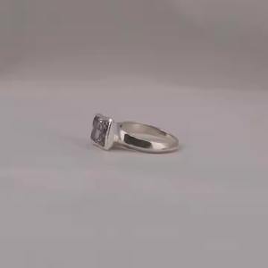 แหวนเพชรสีเขียวสดใสสำหรับใส่ในแล็บที่ปลูกตั้งวงแหวนเพชรสีขาวล้วนสีทองแหวนหมั้นเพชรที่มีค่า14KT - Product Image 4