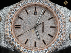 นาฬิกาเพชรโมอิสซาไนต์สแตนเลสสตีลคุณภาพสูง พร้อมความใสระดับ VVS และฟังก์ชันแสดงวันที่ ยกระดับความหรูหราในสไตล์ของคุณ - Product Image 5