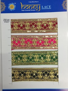 Tela de encaje bordado floral colorido vibrante y detallado con patrones intrincados, perfecto para la moda de alta gama - Product Image 4