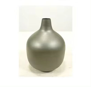 Pot de fleur de style européen fait à la main en vrac Vase à fleurs noir le plus populaire Décoration de sol et de table - Product Image 6