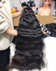 Trame de cheveux humains bruts d'origine vietnamienne de haute qualité non traitée Extensions frontales ondulées naturelles à double tirage 100g - Product Image 2