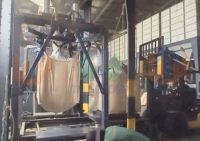 Machine de pesage et de remplissage semi-automatique TBM-JS01 pour sacs jumbo, idéale pour le riz, les grains de café, les céréales et les engrais au Vietnam