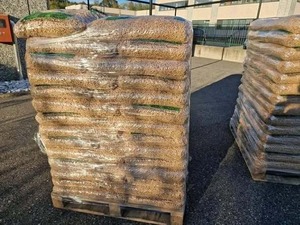 Granulés de bois Forest Technology 6 mm en bâtonnets, sac de 10 kg, certifiés ENplus A1 pour systèmes de chauffage - Product Image 6