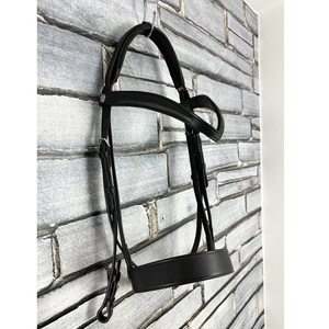 Charol negro Doma Doble brida Snaffle Acolchado Poll Cutback Tocado Riendas - Product Image 5
