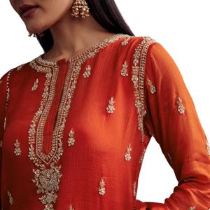 Traje de Chinon Sharara naranja con corte Dana y lentejuelas trabajo Dupatta para mujer ropa de fiesta tradicional traje de boda - Product Image 3