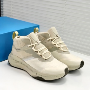 Zapatillas deportivas de caña alta para hombre, nuevo diseño, color beige, transpirables, con cordones, para correr en primavera, zapatos para hombres - Product Image 1