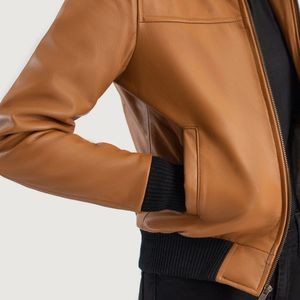 Chaqueta bomber de cuero con capucha marrón de alta calidad personalizada con cuello levantado, posición de logotipo frontal de fabricación OEM profesional de invierno - Product Image 5