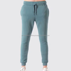 Conjunto Deportivo de Dos Piezas para Hombre, Estilo Urbano, Manga Larga, Ajuste Cómodo, Color Sólido - Product Image 3