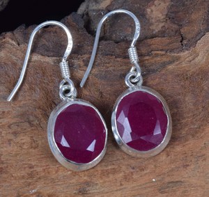 ต่างหูดีไซน์เนอร์แฮนด์เมดสำหรับผู้หญิง925ทับทิมธรรมชาติสีแดงอัญมณีเงินสเตอร์ลิงสำหรับงานแต่งงานงานหมั้น - Product Image 3