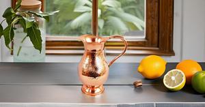 Pichet à eau en métal martelé en cuivre d'une capacité de 70 onces liquides, parfait pour les anniversaires, les mariages, la fête des mères, le cadeau de la fête des pères - Product Image 6