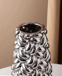 Jarrón de metal con acabado plateado adornado para interiores de diseñador Centro de mesa de lujo y uso decorativo moderno de la India - Product Image 6