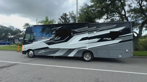 Autocaravana Clase 2025 1F66F5DN8R0A01120 FR3 Plus 33Z, RV de Lujo, 35.10' de Largo, 22,000 Lbs GVWR, 6 Plazas para Viajes Familiares - Product Image 3